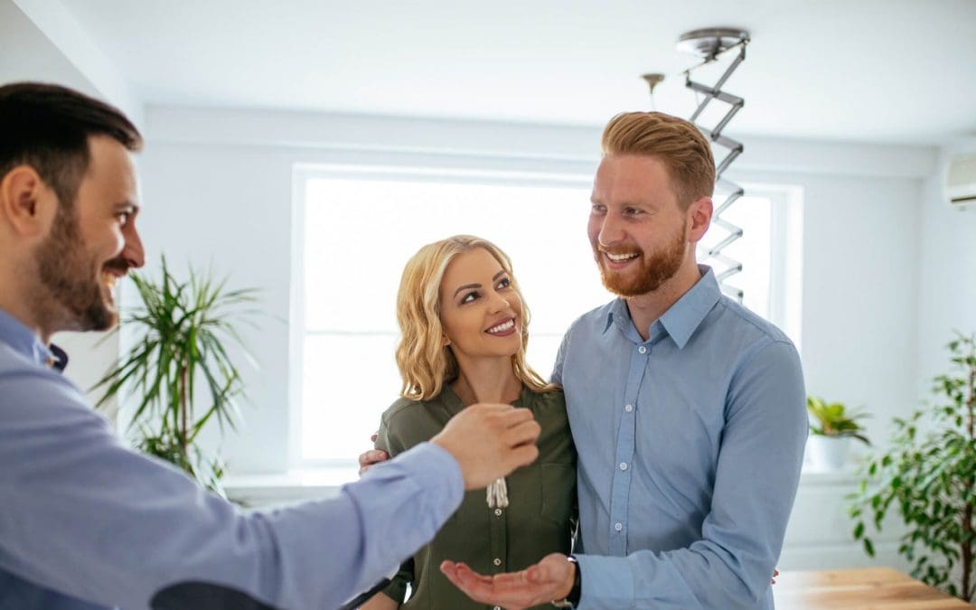 4 Reasons to Hire a Real Estate Agent